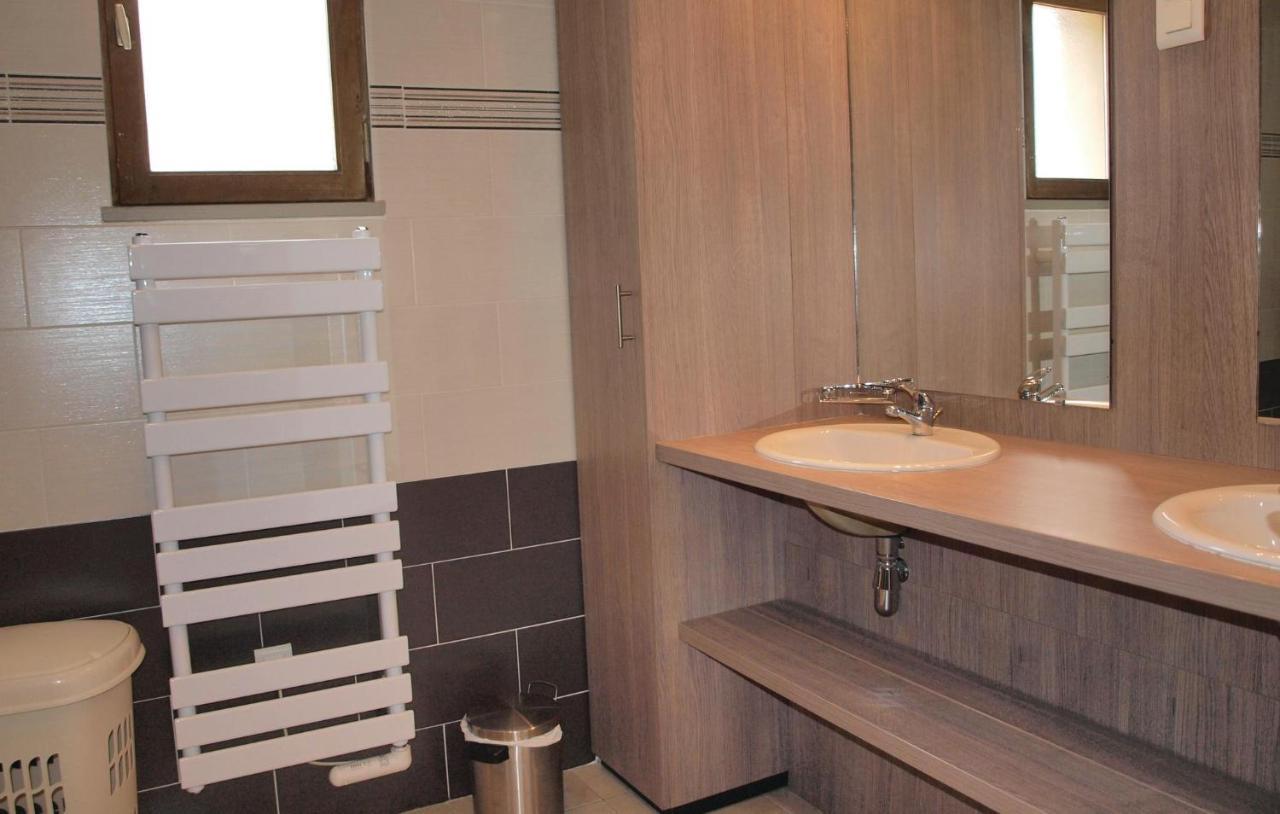2 Bedroom Awesome Home In Mantallot Extérieur photo
